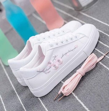 Sneakers Pink Daisy: Hvide Med Lyserød Broderi